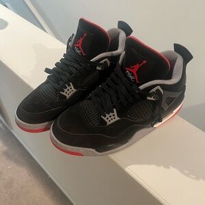 Jordan 4 Bred
